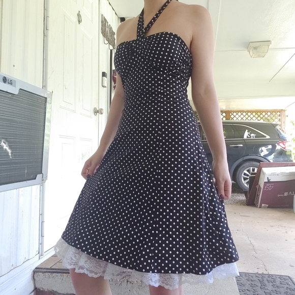 Vintage Retro Pinup Polka Dot Halter Sweetheart - Picture 2 of 8